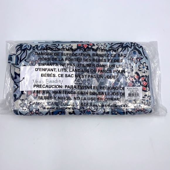 Vera Bradley RFID Tech Wristlet in Lisbon Medallion - Picture 10 of 11